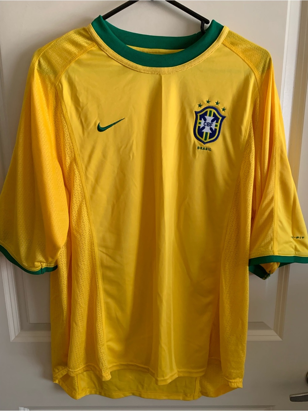 Nike Brazil mens Soccer Jersey - Yellow/Green